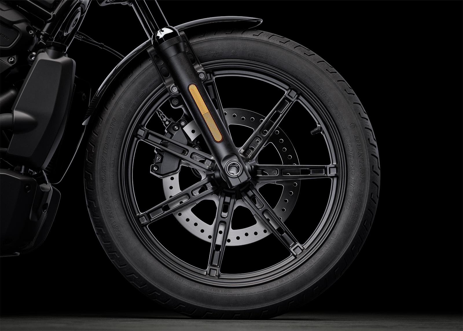 2025 Nightster motorcycle aluminum cast wheels